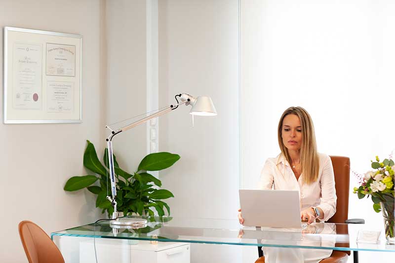 dermatologos-kirimlidou|photo